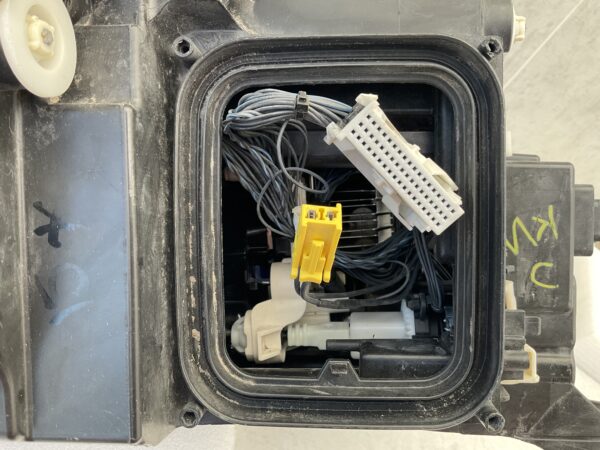 KOPLAMP MERCEDES GLE W167 MULTIBEAM LED A1679066504 LINKS MB-5546