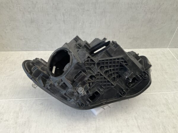 KOPLAMP BMW 1 SERIE F20 F21 XENON 1EL010741-21 LINKS BM-8371