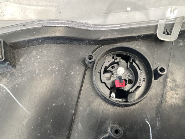 KOPLAMP BMW X5 E70 XENON 7221896 0521134693 RECHTS BM-8310