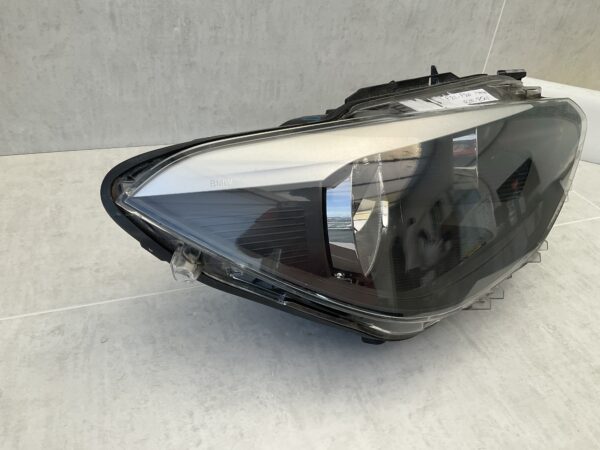 KOPLAMP BMW 1 SERIE F20 F21 HALOGEEN 7229672 -08 RECHTS BM-8501