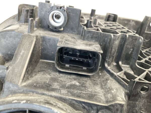 KOPLAMP BMW 1 SERIE F20 F21 HALOGEEN 7229672 -08 RECHTS BM-8501