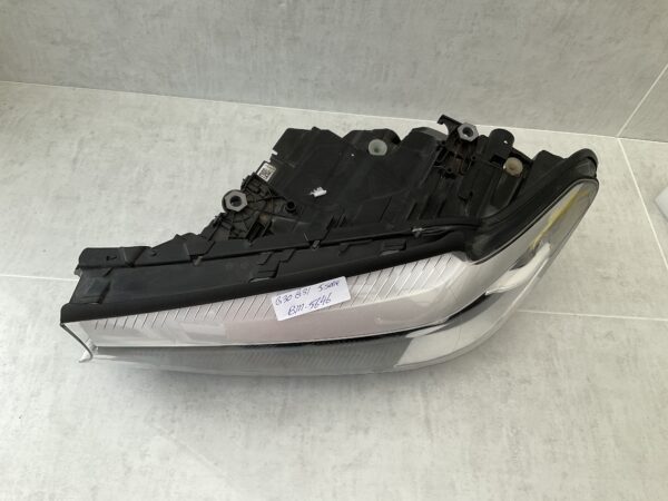 KOPLAMP BMW 5 SERIE G30 G31 LED 7439199-01 LINKS BM-5646