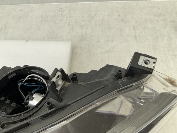KOPLAMP BMW 1 SERIE F20 F21 HALOGEEN 10-15 RECHTS BM-8136