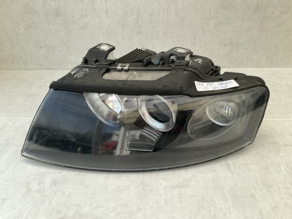 KOPLAMP AUDI A4 B6 CABRIO 8H0941003AC LINKS A-8538