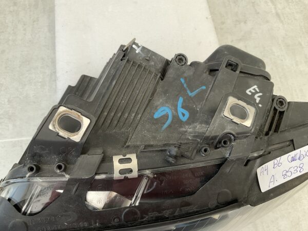 KOPLAMP AUDI A4 B6 CABRIO 8H0941003AC LINKS A-8538
