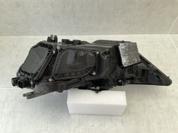 KOPLAMP AUDI A6 C8 MATRIX LED 4K0941036  RECHTS A-8096