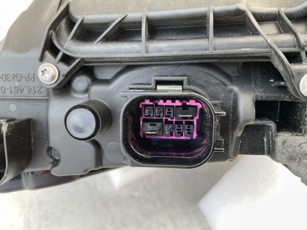 KOPLAMP AUDI A6 C8 MATRIX LED 4K0941036  RECHTS A-8096