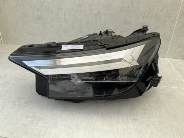 KOPLAMP AUDI Q4 ETRON E-TRON 89A941033 LINKS A-8453