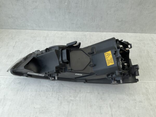 KOPLAMP AUDI A1 8X0 BIXENON LED 8X0941003M LINKS A-5566