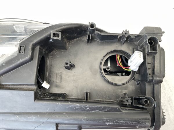 KOPLAMP AUDI A1 8X0 BIXENON LED 8X0941003M LINKS A-5566