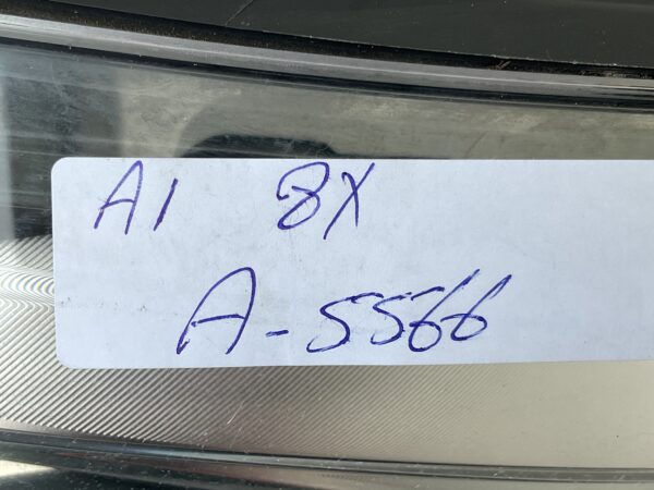 KOPLAMP AUDI A1 8X0 BIXENON LED 8X0941003M LINKS A-5566