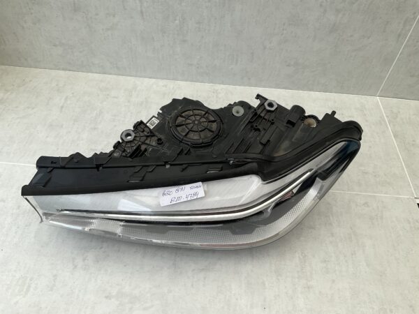 KOPLAMP BMW 5 SERIE G30 G31 ADAPTIVE LED 849912103 LINKS BM-4784