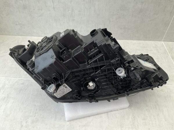 KOPLAMP BMW 5 SERIE G30 G31 ADAPTIVE LED 849912103 LINKS BM-4784