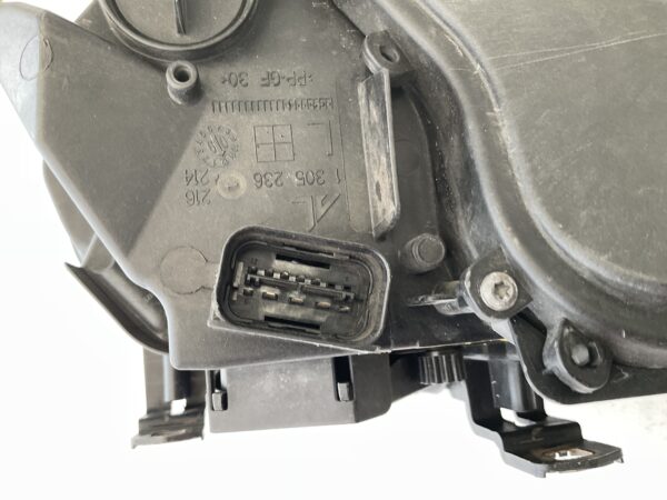 KOPLAMP BMW 3 SERIE E92 COUPE CABRIO XENON 7162129 -16 BM-8038