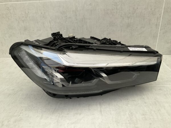 KOPLAMP 5 SERIE G30 G31 FACELIFT LED 8495280-08 1EX2640 LINKS BM-5487