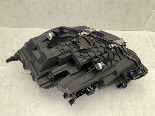KOPLAMP BMW 8 SERIE FULL LED LASER A8873959005 RECHTS BM-5423