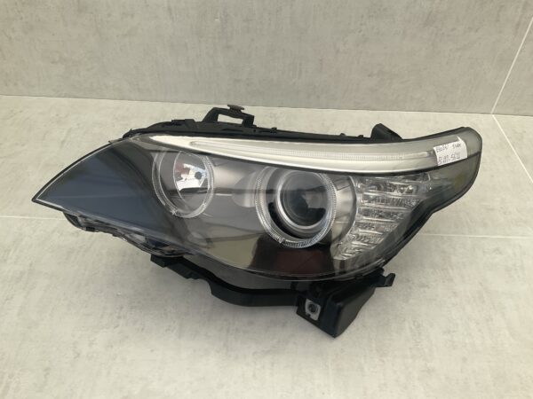 KOPLAMP BMW 5 SERIE E60 E61 520D LED 1EL009449 01 LINKS BM-5621