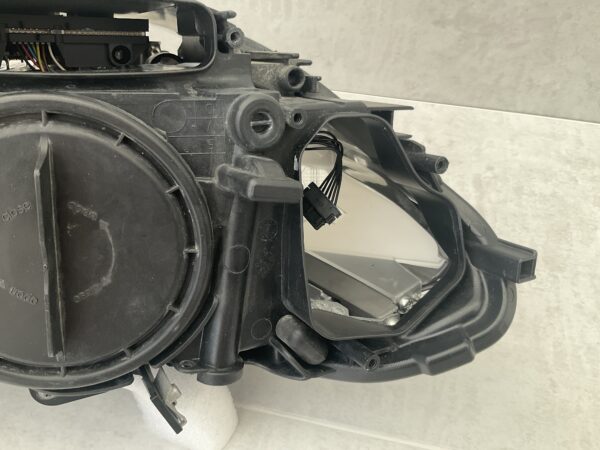 KOPLAMP BMW 5 SERIE F10 F11 XENON A9720325115 LINKS BM-8291