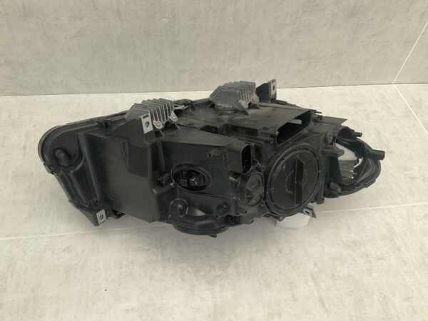 KOPLAMP BMW 5 SERIE F10 F11 XENON A9720325115 LINKS BM-8291