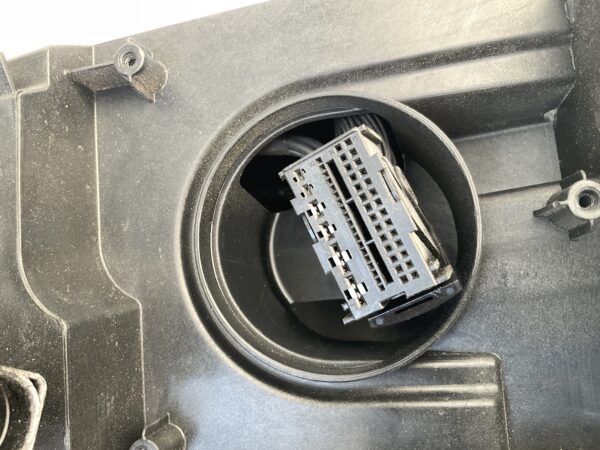 KOPLAMP VOLKSWAGEN ID4 FULL IQ LIGHT 11B941035E  LINKS VW-5235
