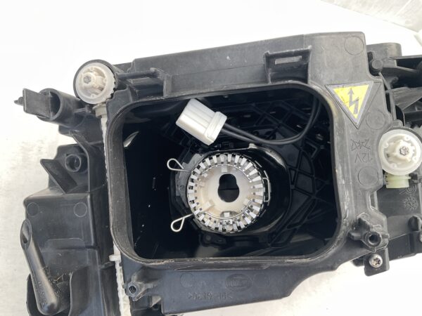 KOPLAMP VOLKSWAGEN TOUAREG 7P XENON 7P1941032 RECHTS VW-8145