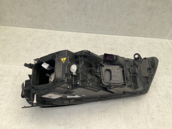 KOPLAMP VOLKSWAGEN TOUAREG 7P XENON 7P1941032 RECHTS VW-8145
