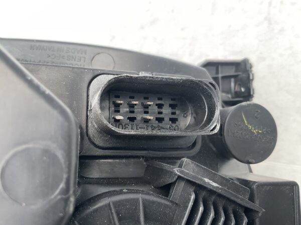 KOPLAMP VOLKSWAGEN AMAROK HALOGEEN LIGHT LINKS VW-5394