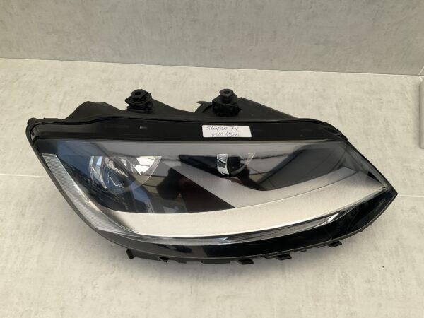 KOPLAMP VOLKSWAGEN SHARAN 7N HALOGEEN 7N1941006 C RECHTS VW-4900