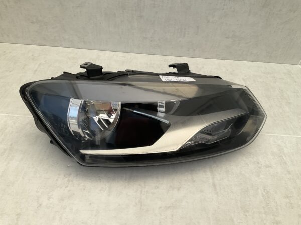 KOPLAMP VOLKSWAGEN POLO 6R 09-13 HALOGEEN 0844111D6R LINKS VW-5676