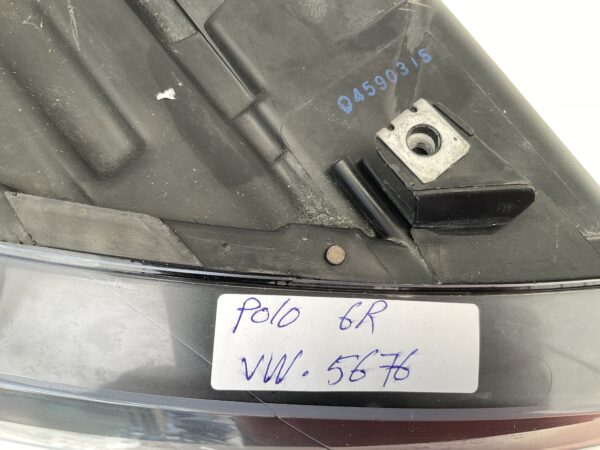 KOPLAMP VOLKSWAGEN POLO 6R 09-13 HALOGEEN 0844111D6R LINKS VW-5676