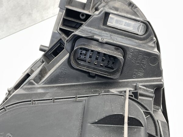 KOPLAMP VOLKSWAGEN GOLF 7 SPORTSVAN LED 517941034B RECHTS VW-3204