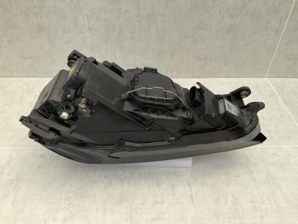 KOPLAMP VOLKSWAGEN GOLF 7 SPORTSVAN LED 517941034B RECHTS VW-3204