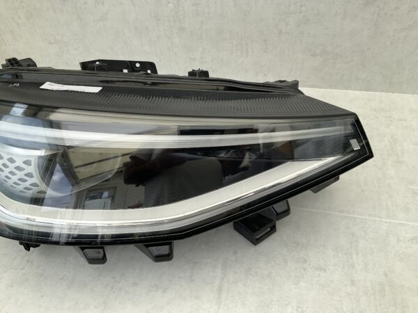 KOPLAMP VOLKSWAGEN ID5  IQ LIGHT 11B941036 RECHTS VW-8432