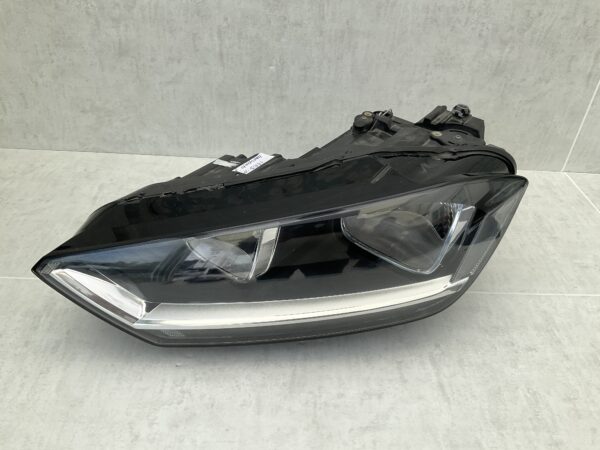 KOPLAMP VOLKSWAGEN GOLF 7 SPORTSVAN HALOGEEN 517941005C LINKS VW-5371