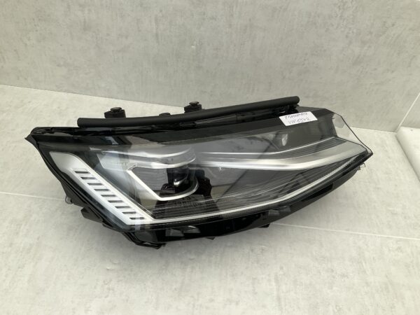 KOPLAMP VOLKSWAGEN TRANSPORTER IQ LED 7T1941082A RECHTS VW-5502