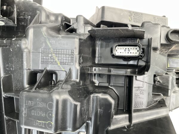 KOPLAMP FORD MUSTANG MACH-E FULL LED LJ8B13E014BE RECHTS FO-4422