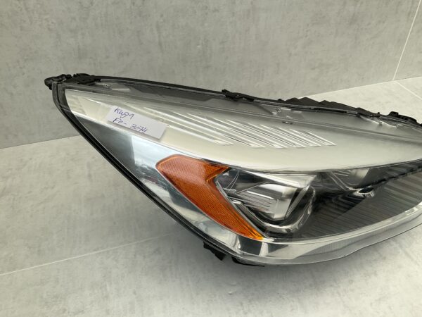 KOPLAMP FORD KUGA FACELIFT XENON GV41-13D15A-AF RECHTS FO-3074