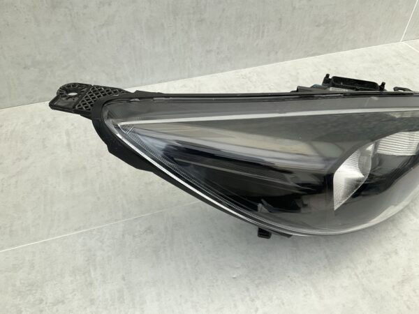 KOPLAMP FORD FOCUS MK3 HALOGEEN F1EB13W029GB RECHTS FO-5086