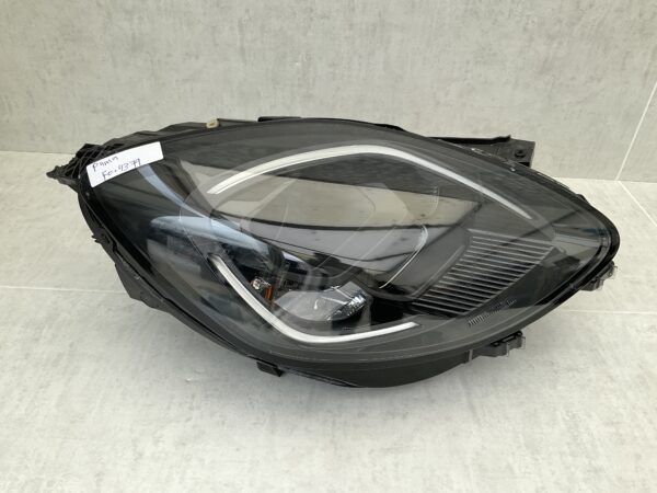 KOPLAMP FORD PUMA LED L90202381 BX726 ( oortje stuk )  RECHTS FO-4379
