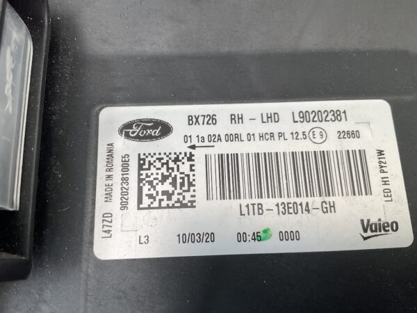 KOPLAMP FORD PUMA LED L90202381 BX726 ( oortje stuk )  RECHTS FO-4379