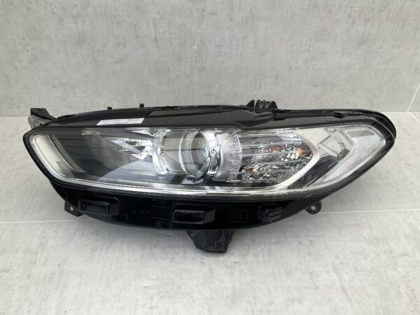 KOPLAMP FORD MONDEO V LED DS73-13W030-AG LINKS FO-4875