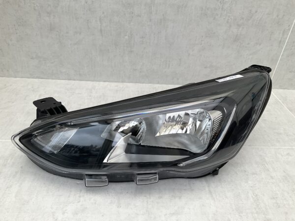 KOPLAMP FORD FOCUS MK4 H7 LED JX7B-13W030-CE LINKS FO-4030