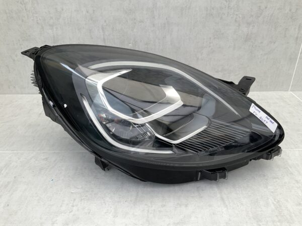 KOPLAMP FORD PUMA LED LL90202258 BX726 RECHTS FO-4251