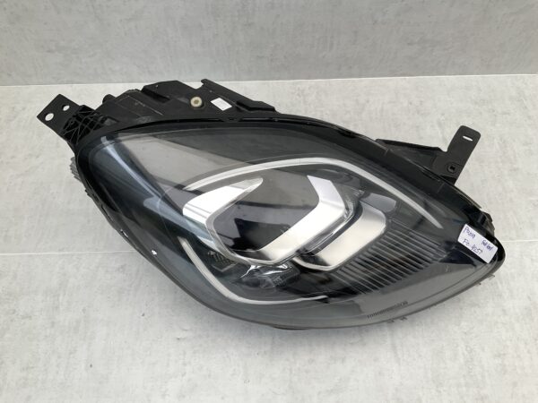 KOPLAMP FORD PUMA LED LL90202258 BX726 RECHTS FO-4251