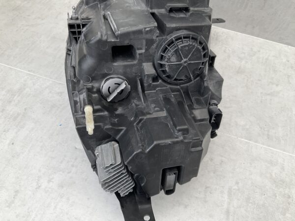 KOPLAMP FORD PUMA LED LL90202258 BX726 RECHTS FO-4251