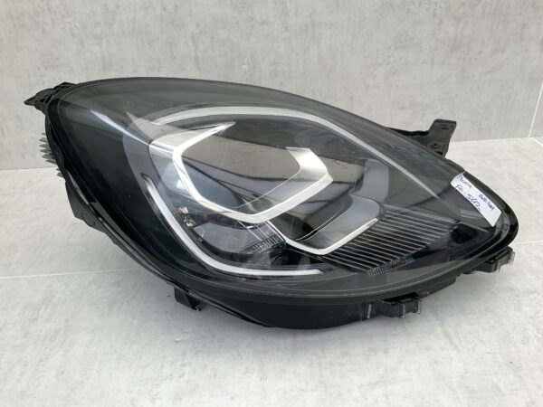 KOPLAMP FORD PUMA LED LL90202258 BX726 RECHTS FO-5612