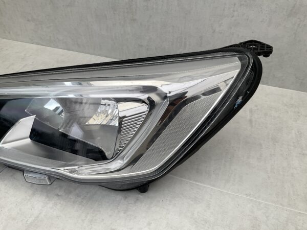 KOPLAMP FORD FOCUS MK4 LED JX7B13W030AE LINKS FO-4140
