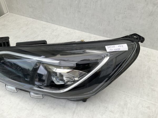 KOPLAMP FORD FOCUS MK4 FULL LED JX7B13B626-BG LINKS FO-4483