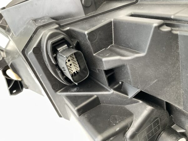 KOPLAMP FORD FIESTA MK8 LED FACELIFT N1BB13E015AE LINKS FO-4567