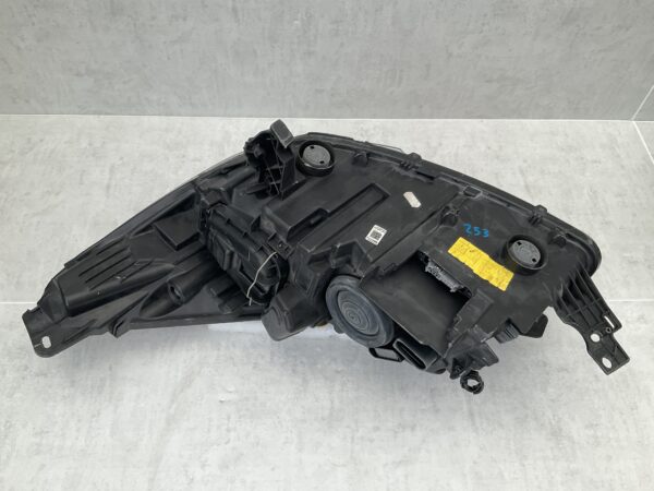 KOPLAMP FORD KUGA 2 LED CV4413D154AK RECHTS FO-5044